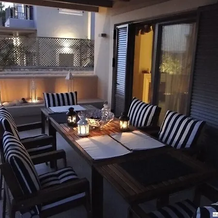 Βίλα Porto Heli & *