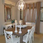 Villa &