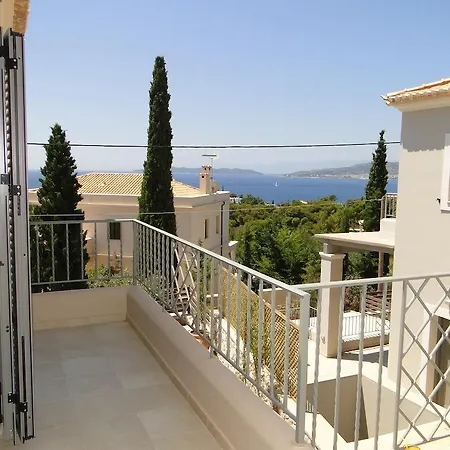 & Villa Porto Heli