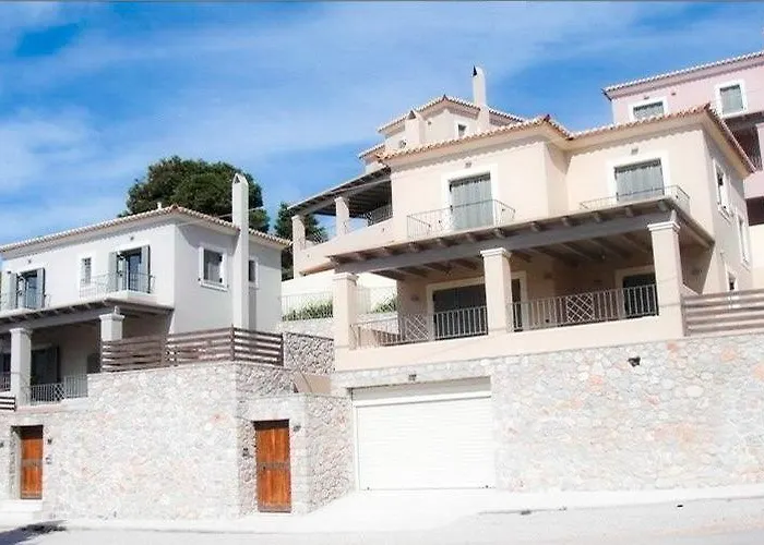 Villa &