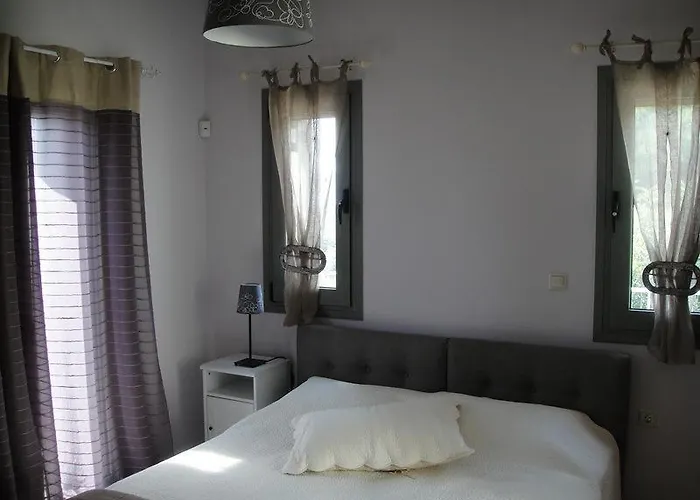 Villa & Porto Heli