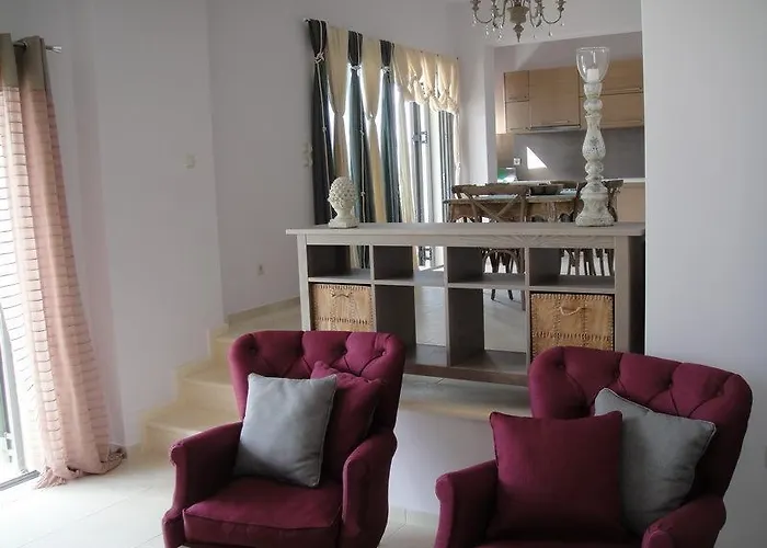 Villa & Porto Heli